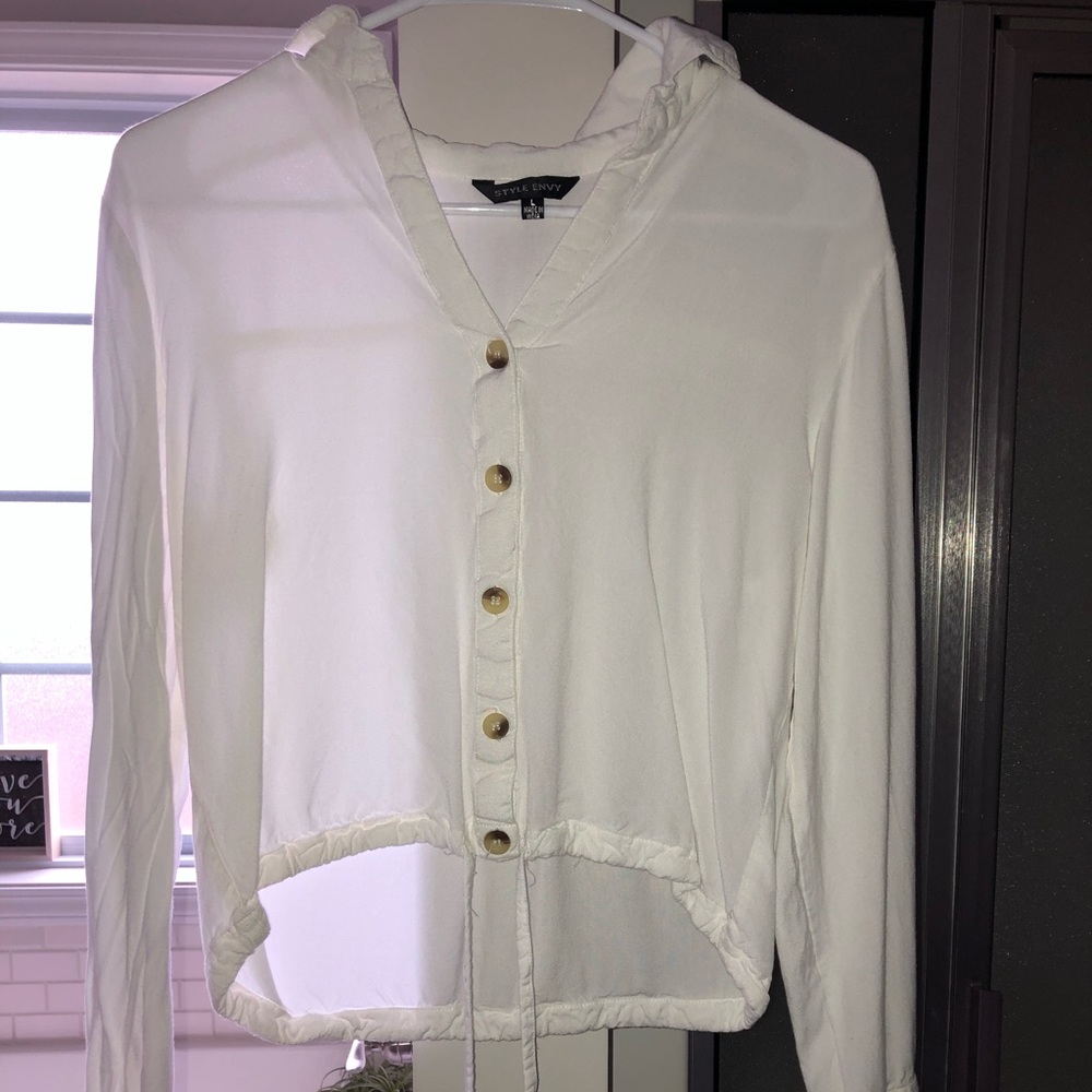 White button crop top